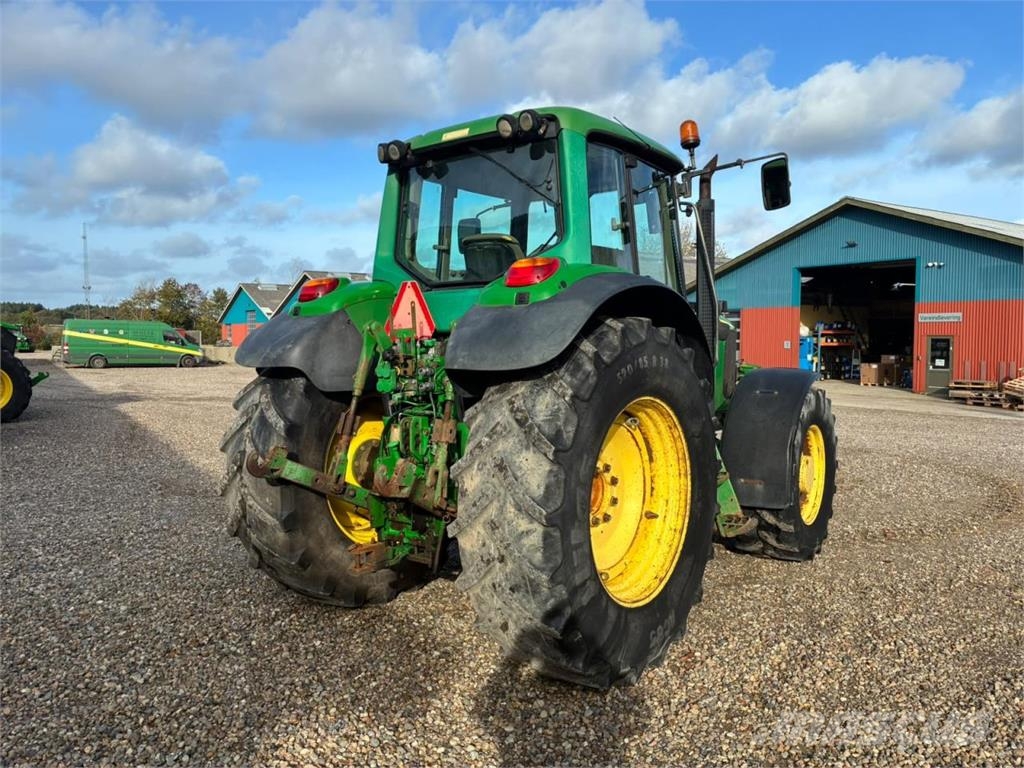John Deere 6920 Traktori