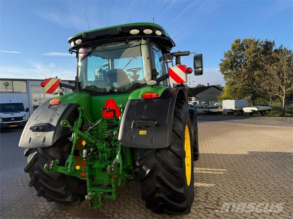 John Deere 7270R Traktorer