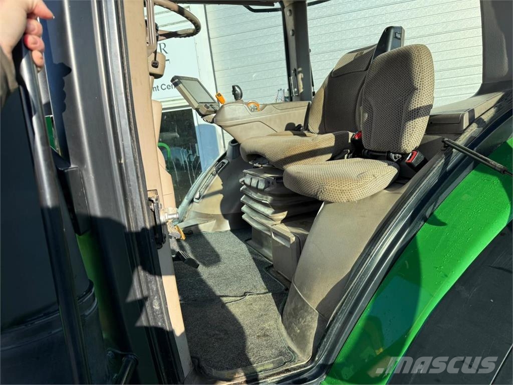 John Deere 7270R Traktorer