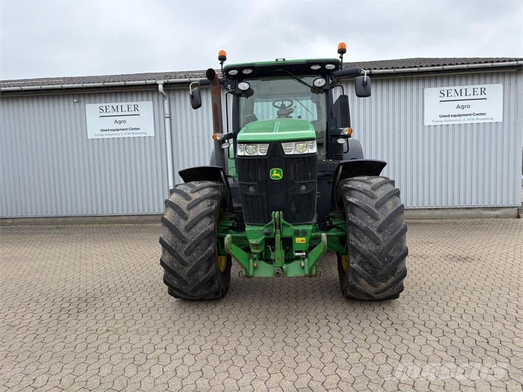 John Deere 7290R Traktori