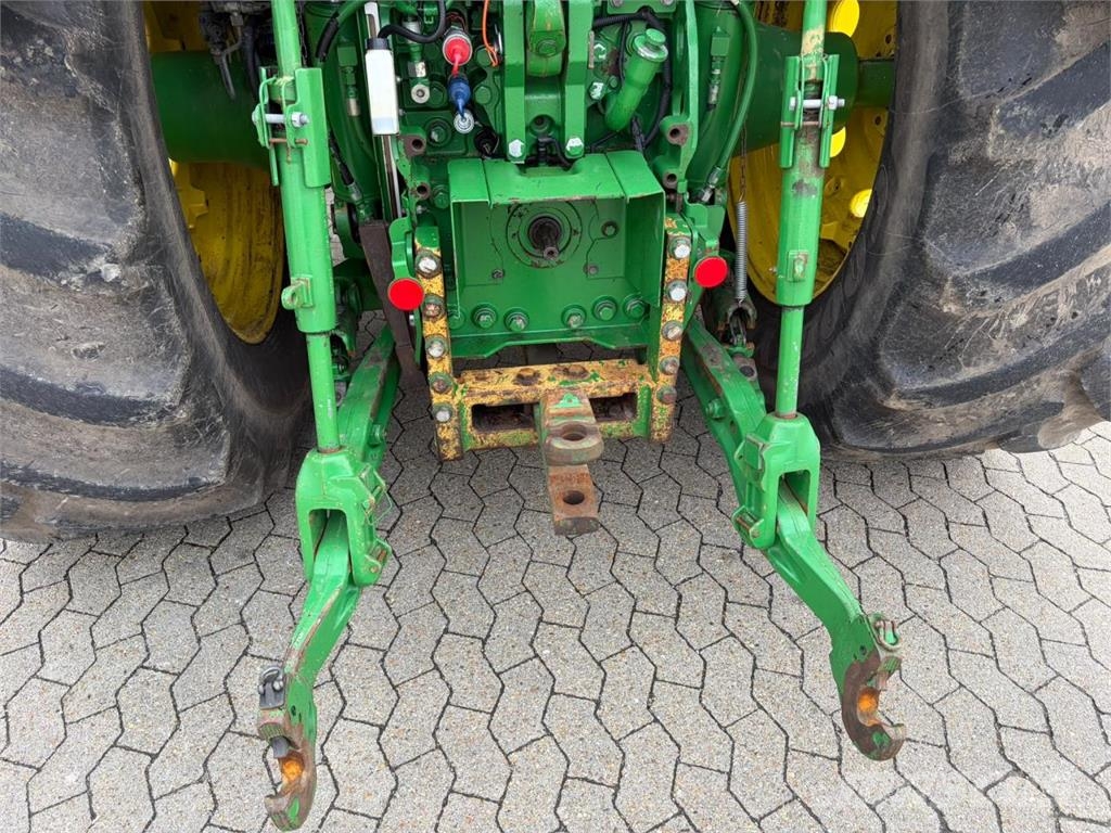 John Deere 7290R Traktori