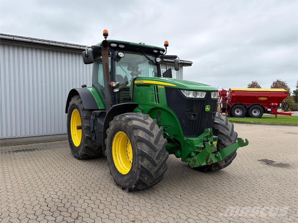 John Deere 7290R Traktori