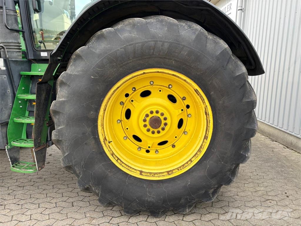 John Deere 7310R 트랙터