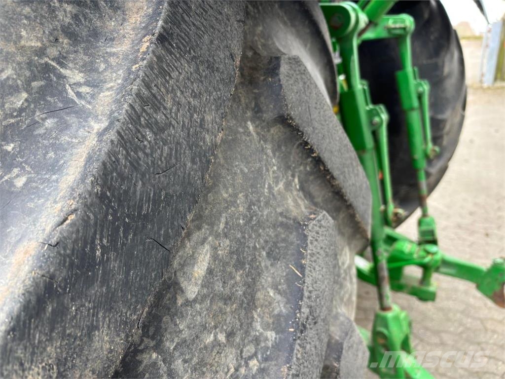 John Deere 7310R 트랙터