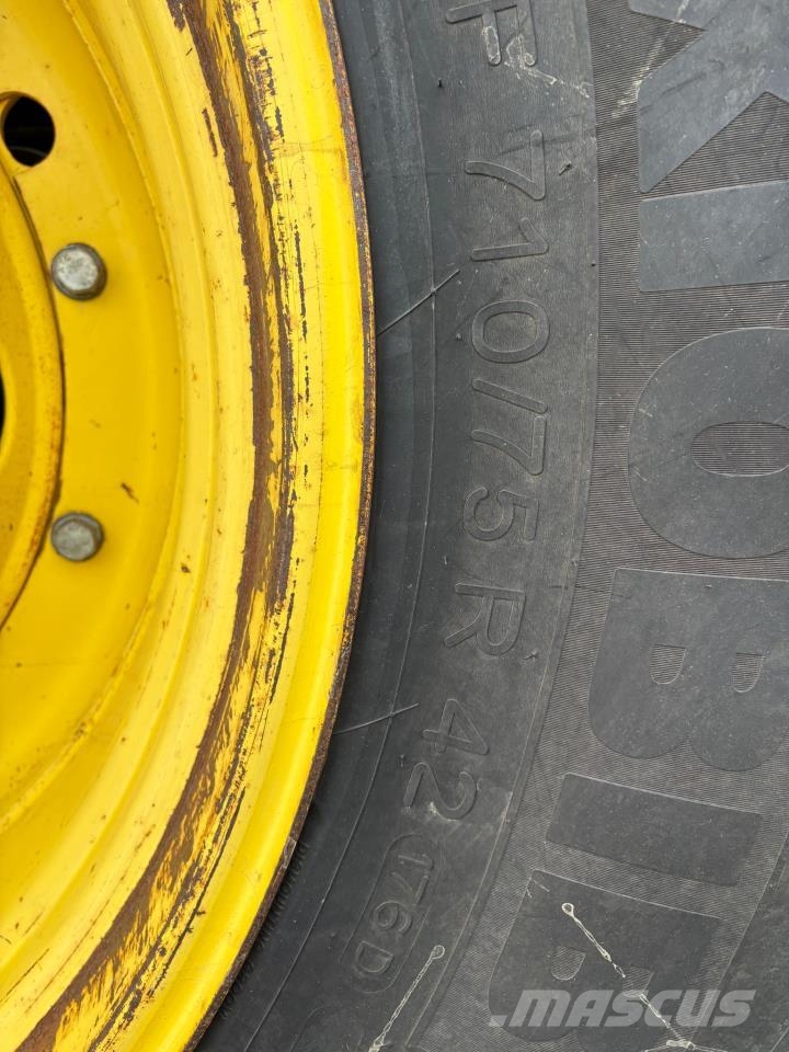 John Deere 7310R 트랙터