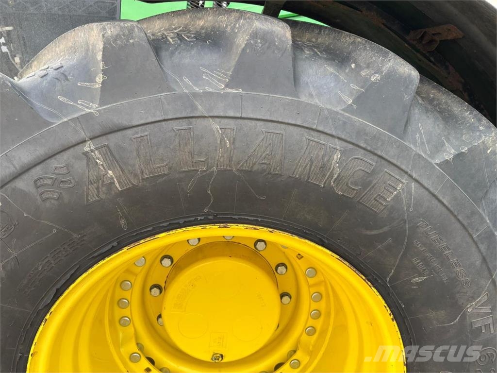 John Deere 7310R 트랙터