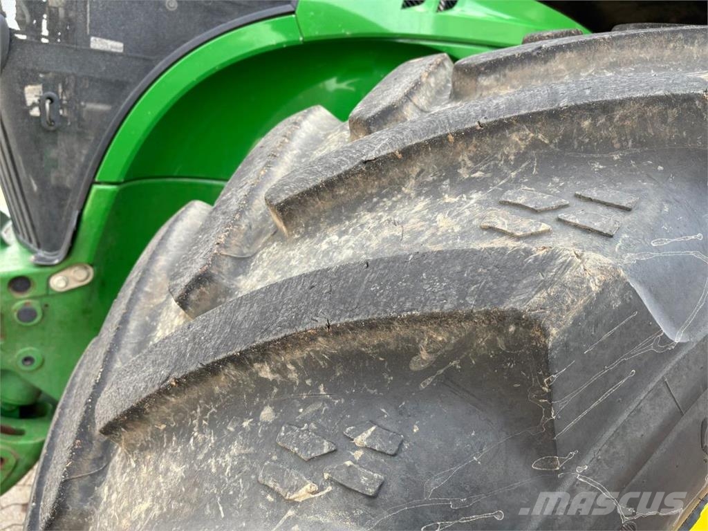 John Deere 7310R 트랙터