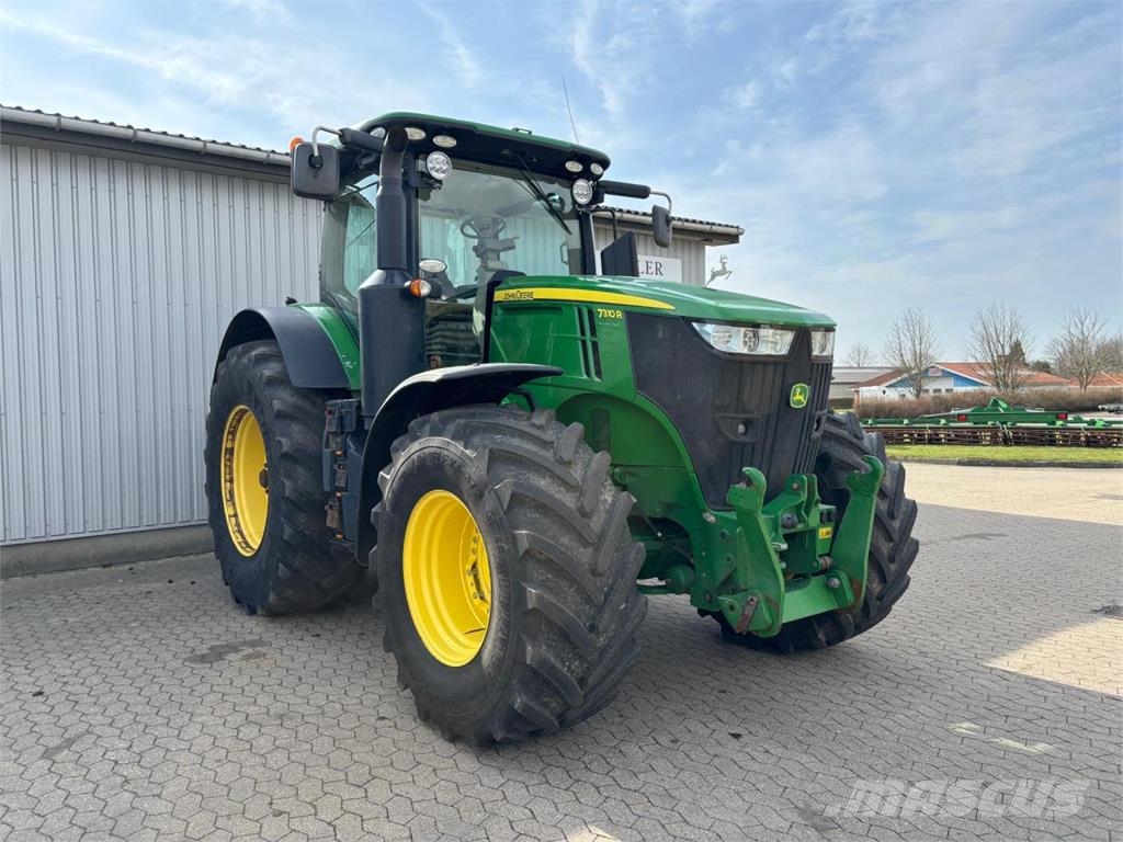John Deere 7310R 트랙터