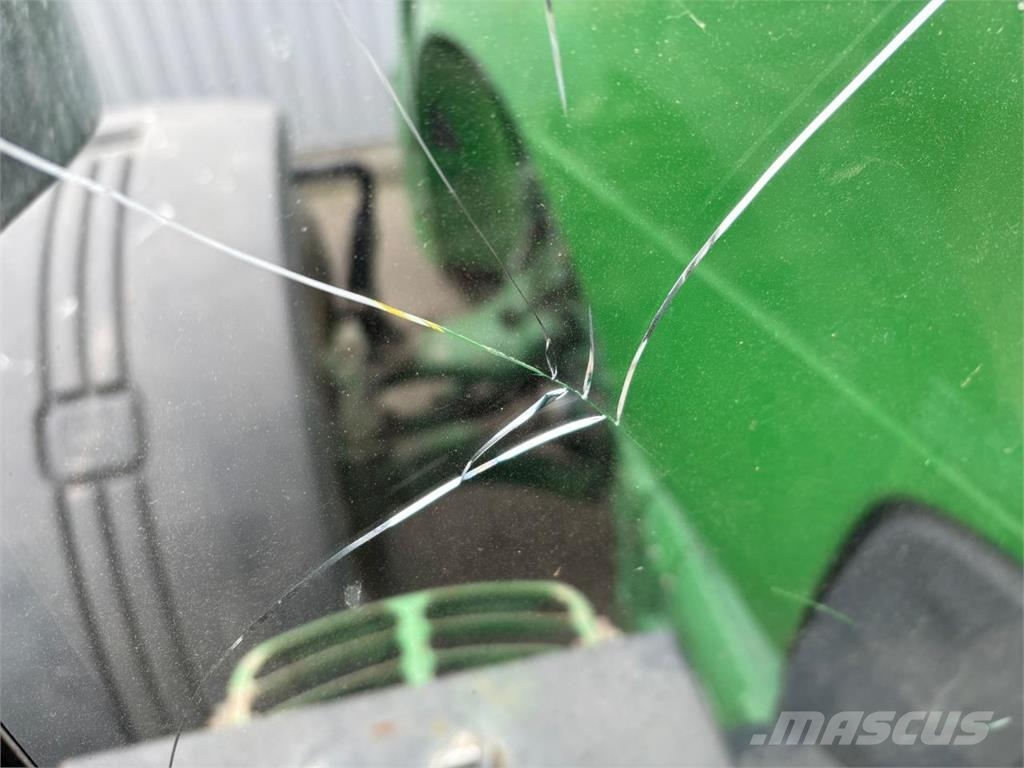 John Deere 8345R الجرارات