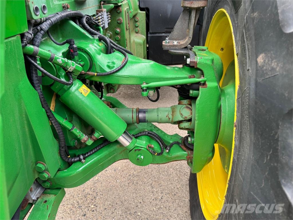 John Deere 8370R Trattori