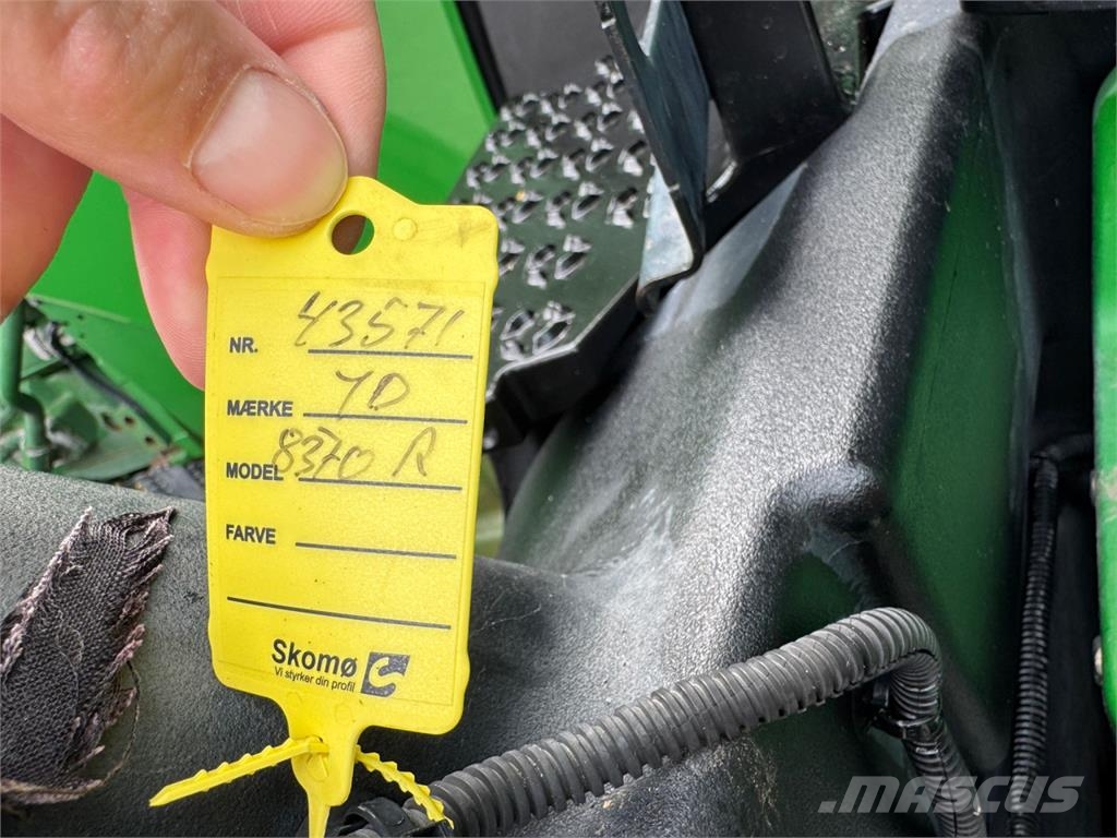 John Deere 8370R Trattori