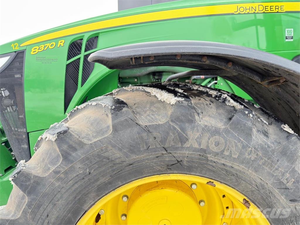 John Deere 8370R 트랙터