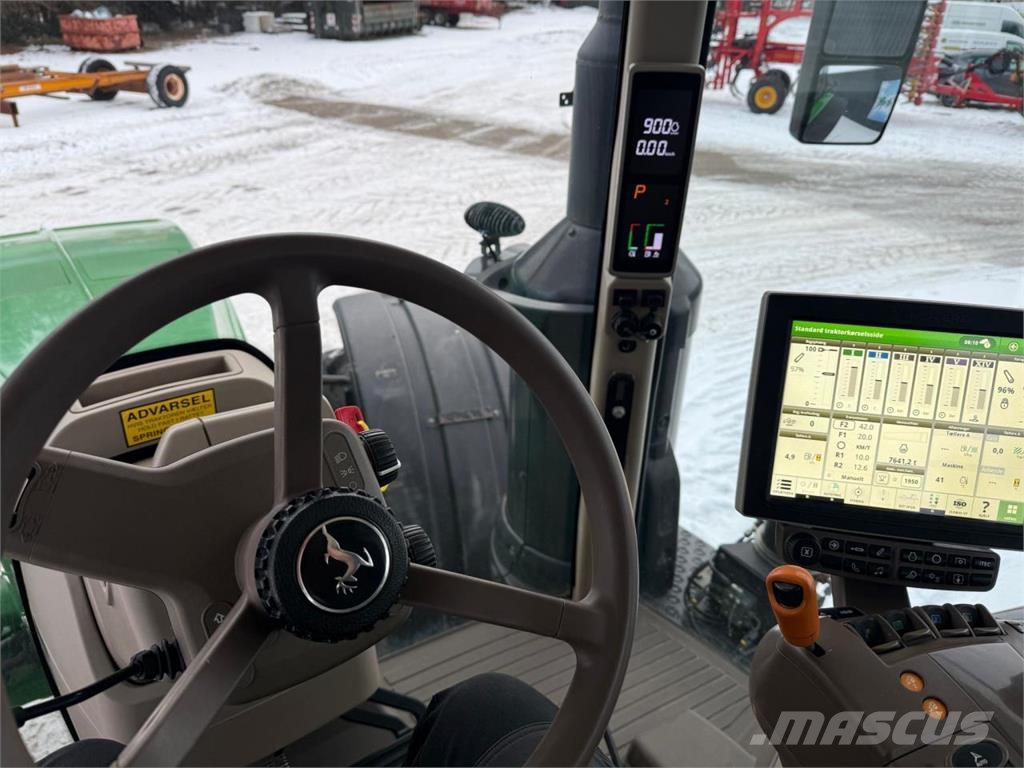 John Deere 8400R 트랙터