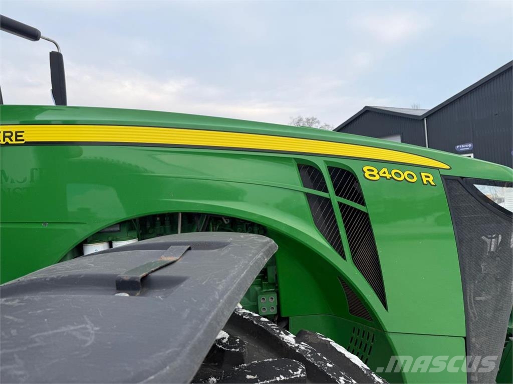 John Deere 8400R 트랙터