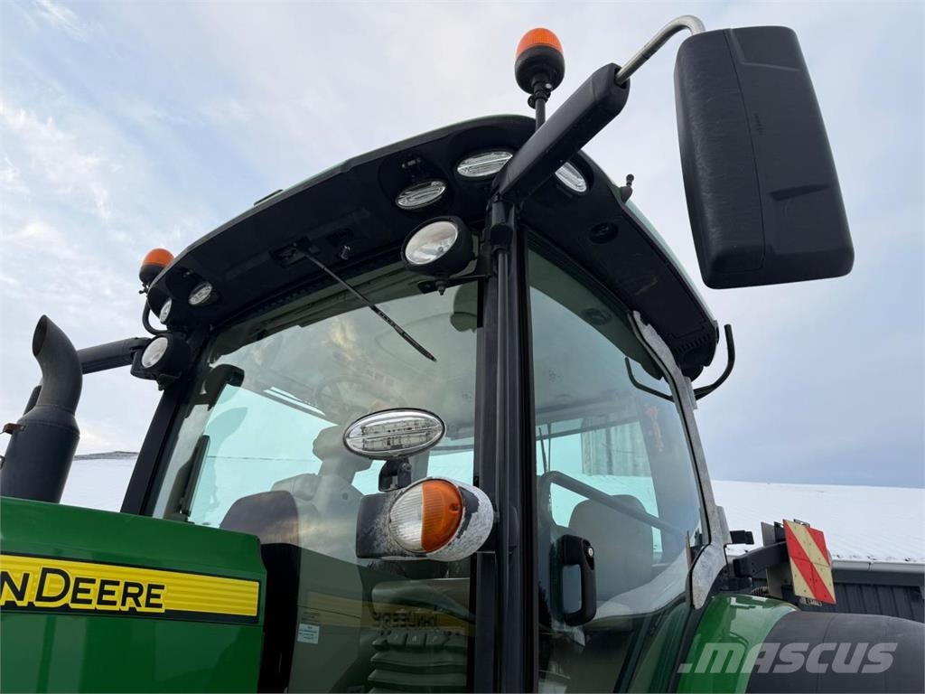 John Deere 8400R 트랙터
