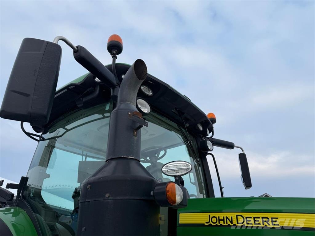 John Deere 8400R 트랙터