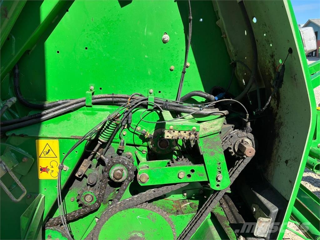 John Deere 864 RB ROTORFLOW محزمات مستديرة