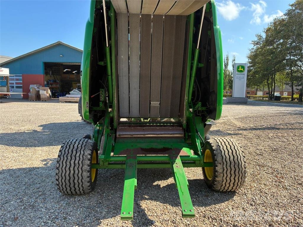 John Deere 864 RB ROTORFLOW محزمات مستديرة