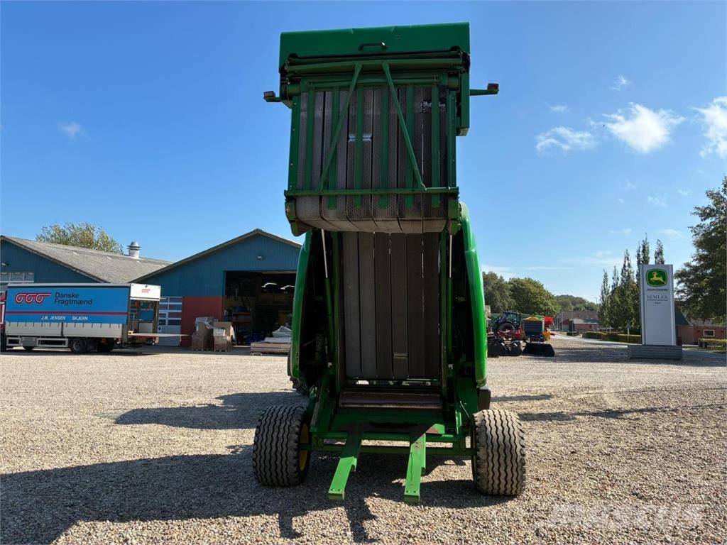 John Deere 864 RB ROTORFLOW محزمات مستديرة