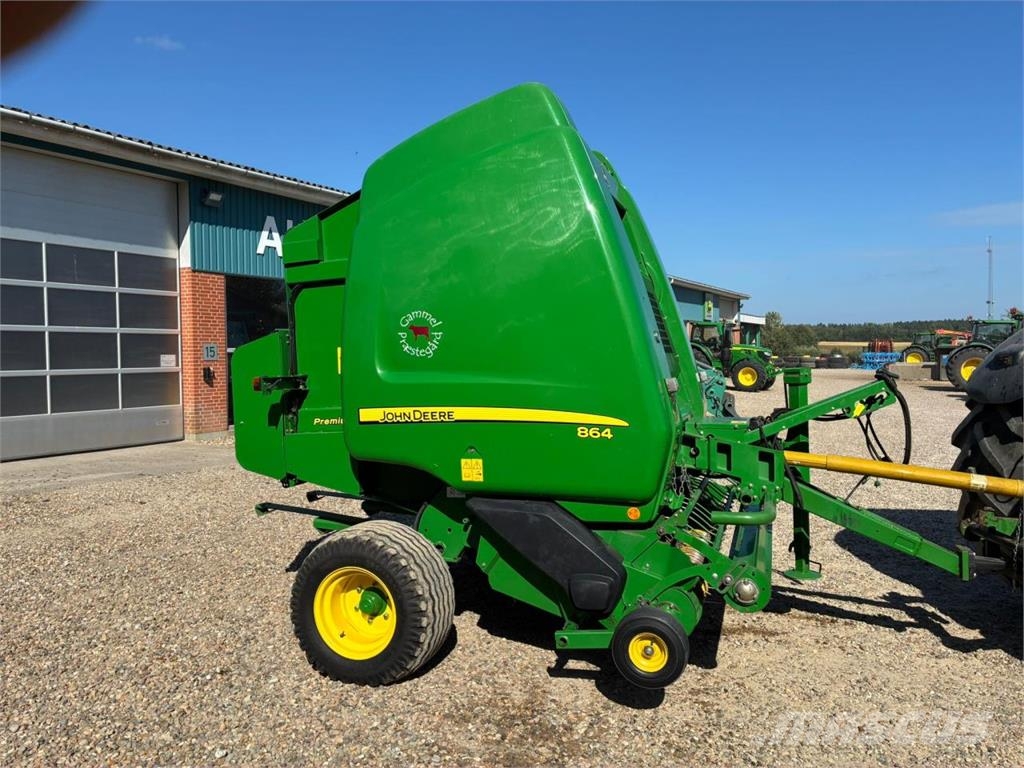 John Deere 864 RB ROTORFLOW محزمات مستديرة