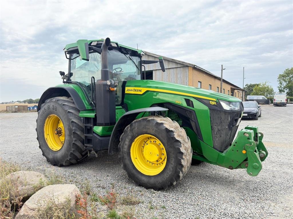 John Deere 8R 280 Traktorid