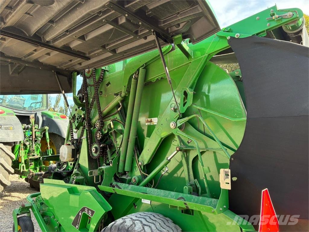 John Deere 990 MAXICUT Ronde-balenpersen