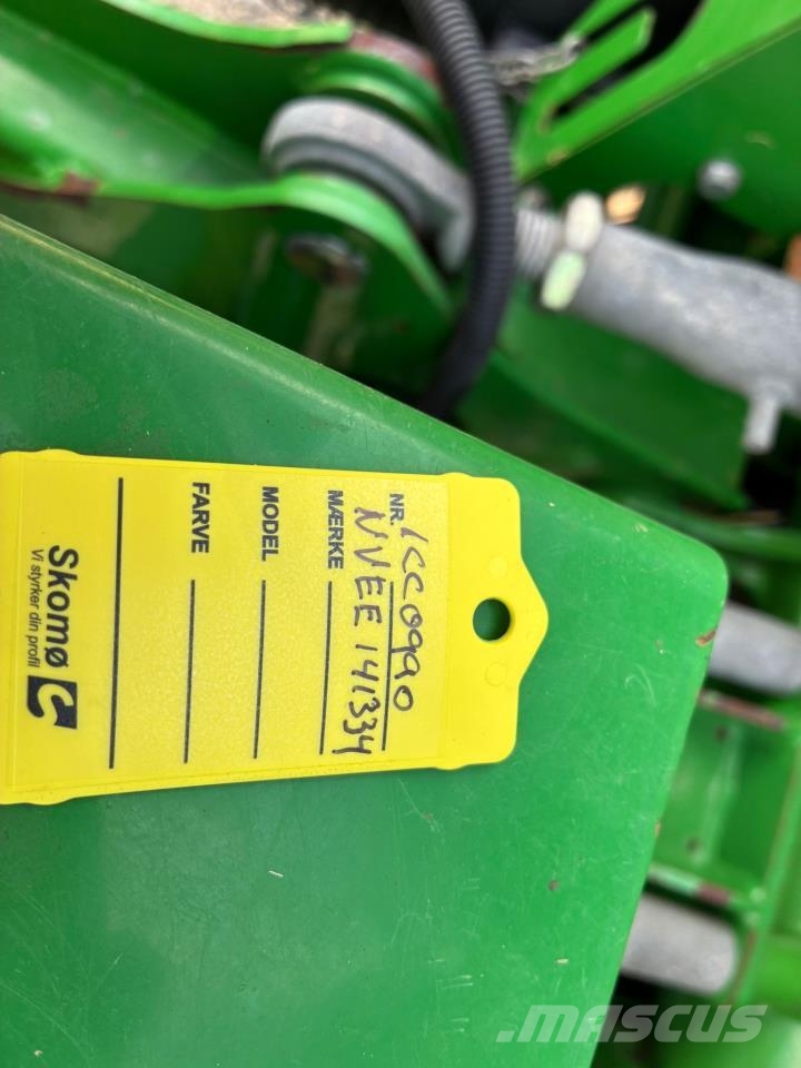 John Deere 990 MAXICUT Ronde-balenpersen
