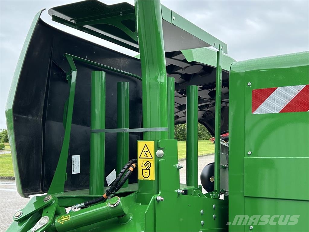 John Deere C441R Rotopresse