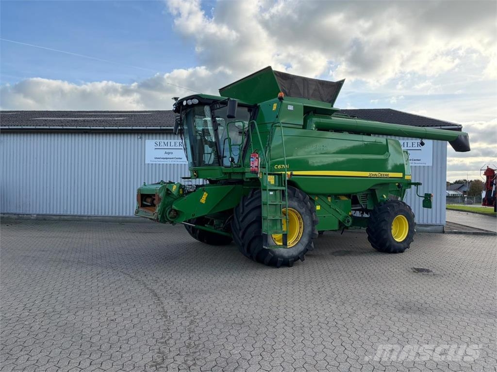 John Deere C670 Maaidorsmachines