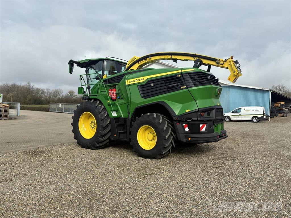 John Deere F8 600 Forage harvesters