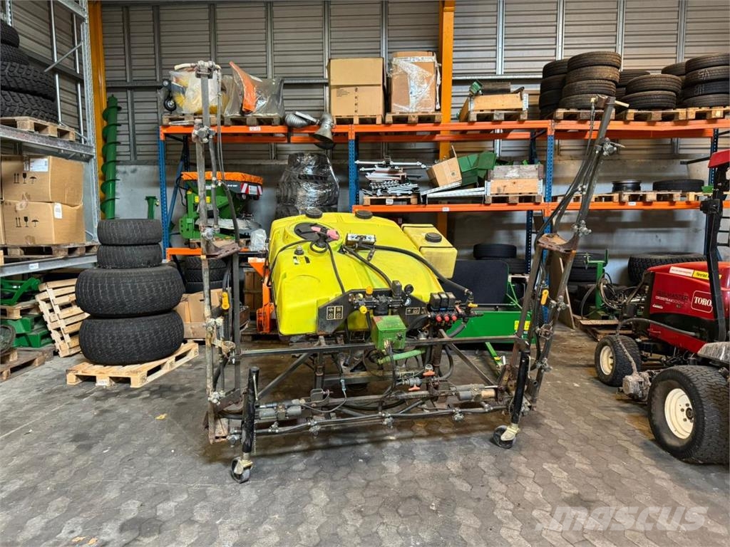 John Deere HD200 Other groundscare machines