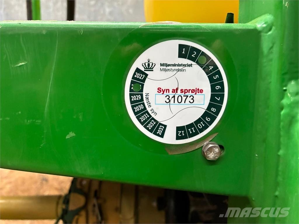 John Deere M740 TRAILERSPRØJTE Slepesprøyter