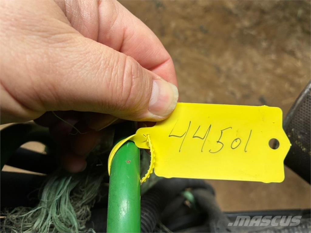 John Deere M740 TRAILERSPRØJTE Slepesprøyter