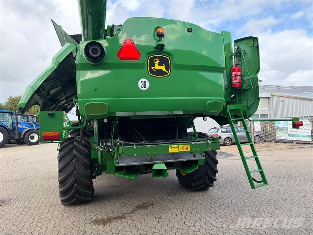 John Deere S790I Mähdrescher