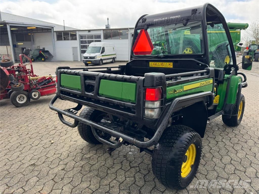 John Deere XUV 855D UTVs