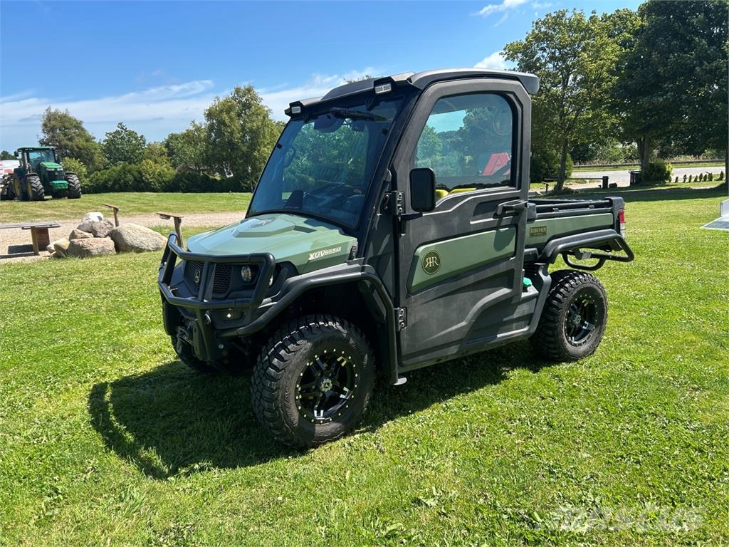 John Deere XUV 865M UTVs