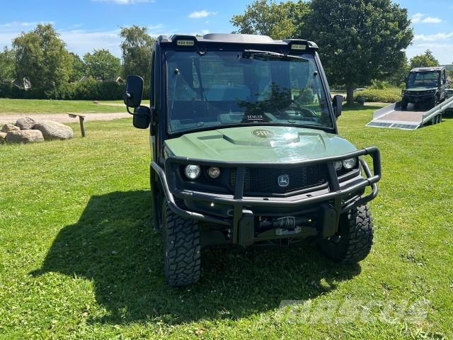 John Deere XUV 865M UTVs