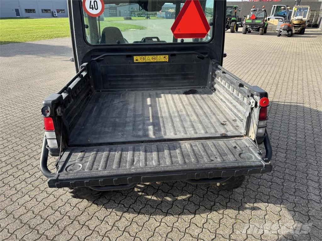 John Deere XUV865M UTVs