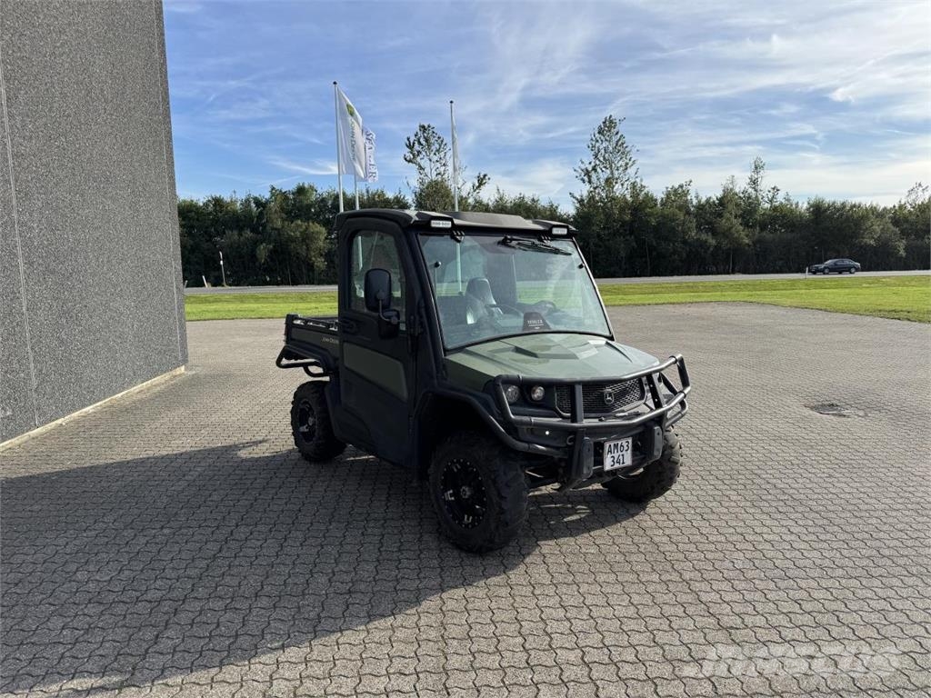 John Deere XUV865M UTVs