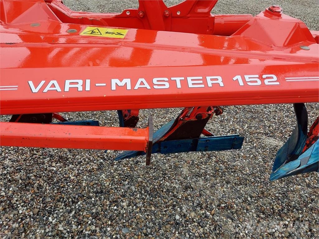 Kuhn VARI-MASTER 152 Obračalni plugi