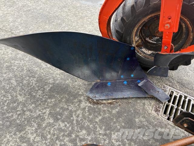 Kuhn VARI MASTER 153 Paluuaurat