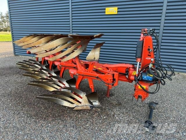 Kuhn VARI-MASTER 153 4+1 Plugovi obrtači