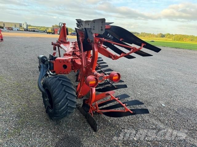 Kuhn VARI-MASTER 153 4+1 Plugovi obrtači