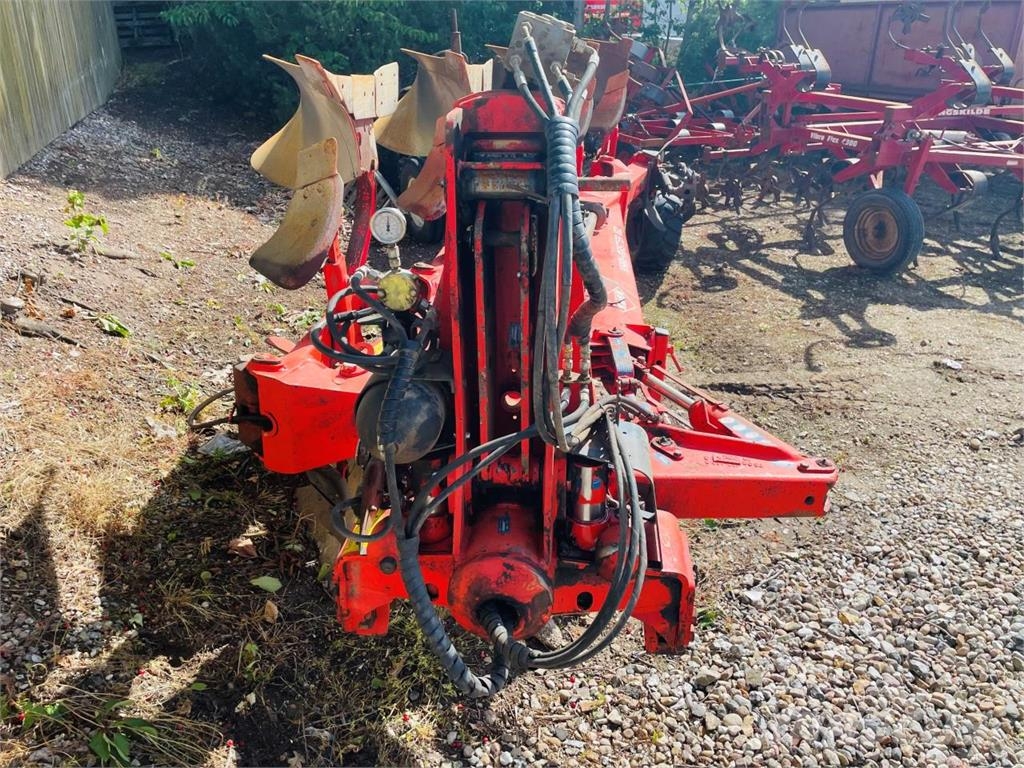 Kuhn VARIMASTER 182 Obračalni plugi