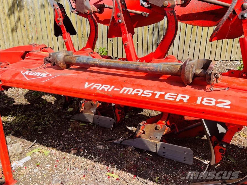 Kuhn VARIMASTER 182 Obračalni plugi