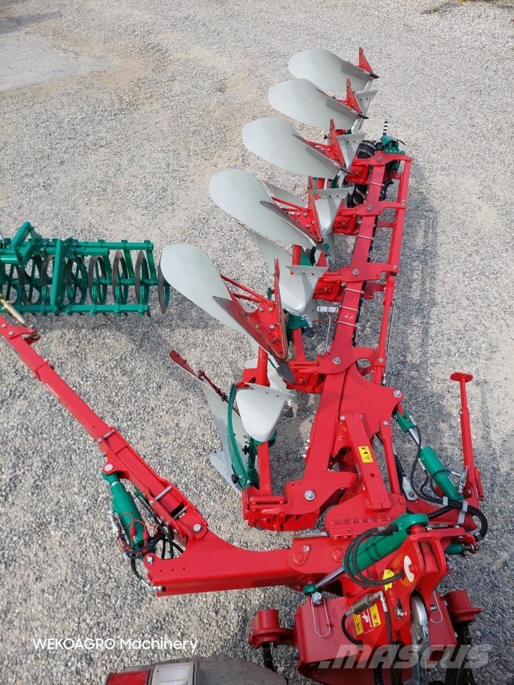 Kverneland 3300 S Variomat 5F m. Packomat محاريث عكسية