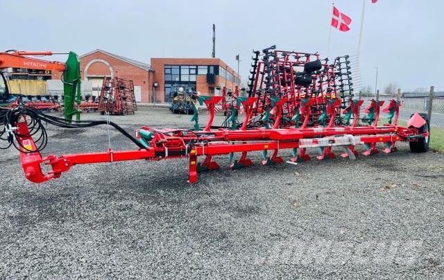 Kverneland 6300S Wentelploegen