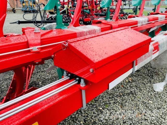 Kverneland 6300S Wentelploegen