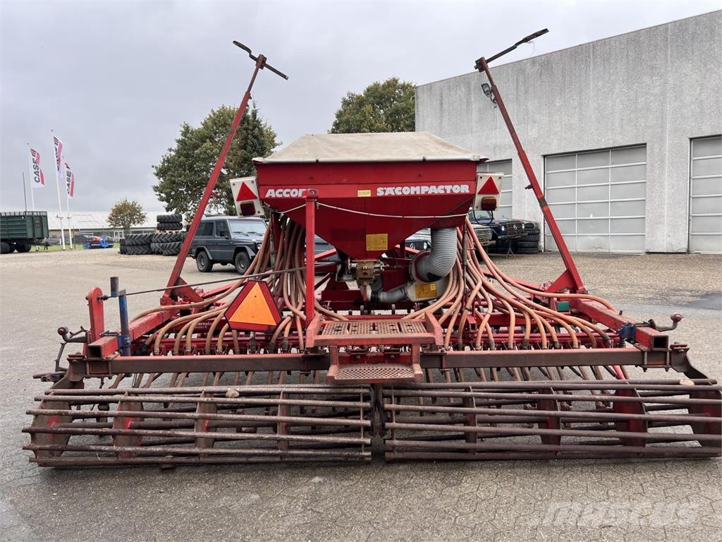 Kverneland COMPACT III Kombinerte såmaskiner