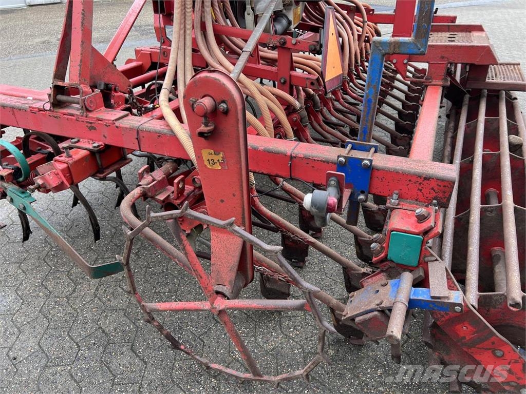 Kverneland COMPACT III Kombinerte såmaskiner
